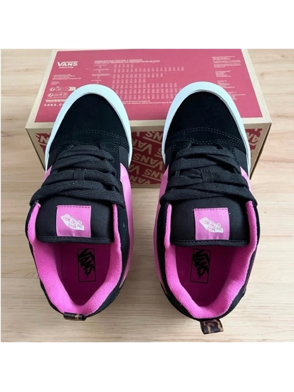 Vans Knu-Skool Kids 'Black Pink' 6.0 US Women 7.5 US